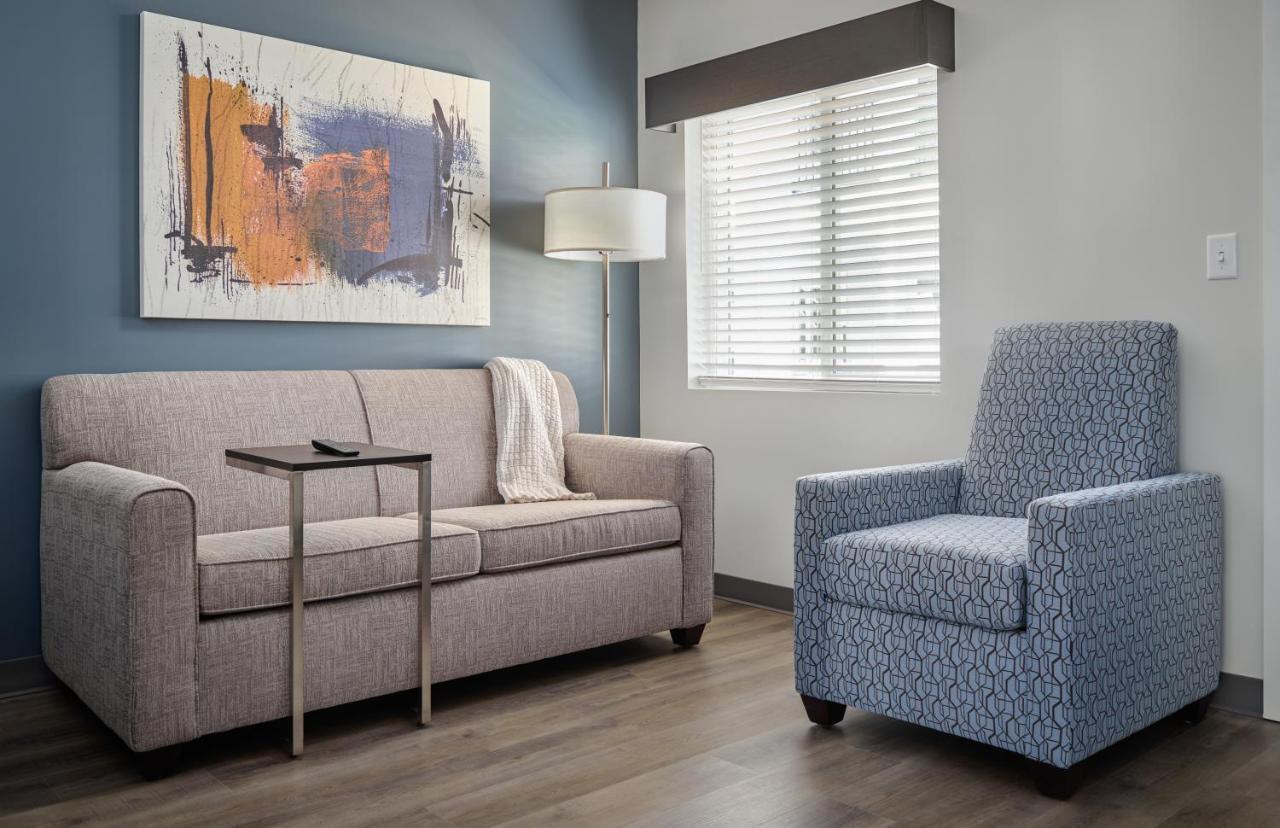 Stayapt Suites Greenville-Haywood Mall Eksteriør billede